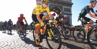 Погачар спечели Тур дьо Франс 2021