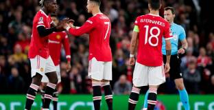  Намаляват заплатите на играчите на Ман Юнайтед 