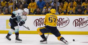 Сиатъл с първа победа