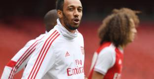 Алън Смит: Арсенал ще загуби, ако продаде Обамеянг