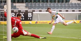 Борусия М - Волфсбург 3:0 