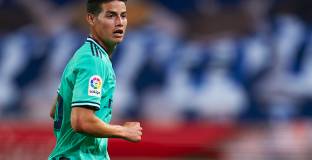 Хамес ще подпише четиригодишен договор с Евертън