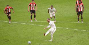 Рамос: Реал Мадрид не трябва да благодари на съдиите 