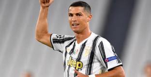 ПСЖ обмисля да подпише с Роналдо