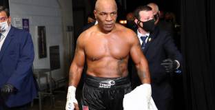 Тайсън: Джошуа не бе готов да се справи с Усик