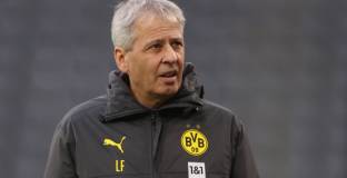 Борусия Дортмунд уволни Фавър