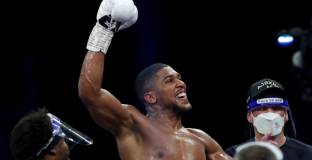 WBO одобри бой между Джошуа и Фюри