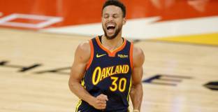 53 точки на Къри помогнаха на Голдън Стейт Уориърс срещу Денвър