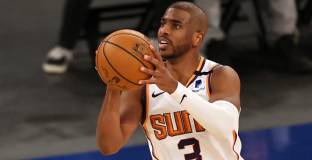 Крис Пол излезе на трето място по асистенции в историята