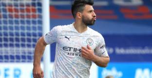 Агуеро ще премине прегледи за Барселона