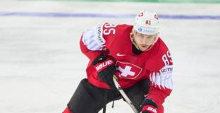 Финландия победи Италия, Швейцария разгроми Словакия