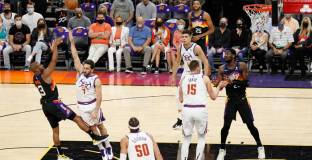 Финикс спечели втория си мач с Денвър