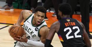 Милуоки поведе в серията