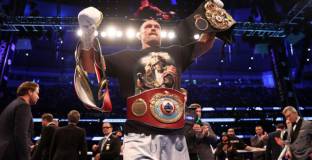 Усик победи Джошуа с решение 