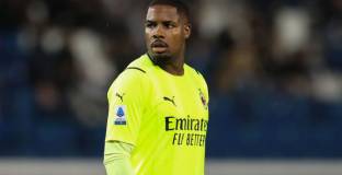 Вратарят на Милан ще се подложи на операция 