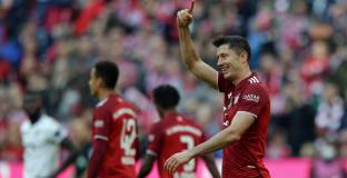 Байерн остава на върха, а Лева не пропусна да се нареди до голмайсторите (видео)