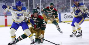 Каролина с обрат срещу Кълъмбъс, Айлъндърс пречупи Ойлърс