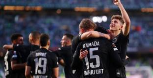 Айнтрахт с крачка пред Бетис в ЛЕ (видео)