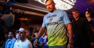 Треньор на Джошуа: Усик срещу Уайлдър ще е огромна битка