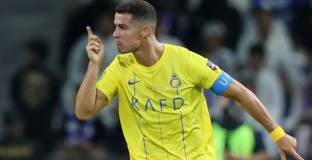 Роналдо към феновете: Вярвайте до края