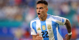 Аржентина и Канада се класираха за плейофите (видео)