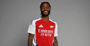 Пти призова Стърлинг да докаже грешката на Челси