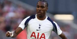 Ришарлисон защити Тел от расистките обиди