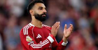 Салах и Екитике направиха история в първия кръг