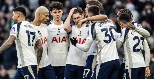 Тотнъм може да бъде без 12 играчи срещу Ливърпул