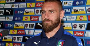 Де Роси обяви за край на международната кариера 