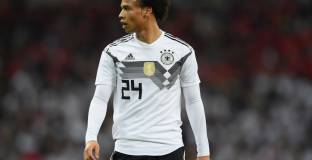 Фърдинанд: Пратиха Сане на плажовете, вместо на Мондиал 2018 