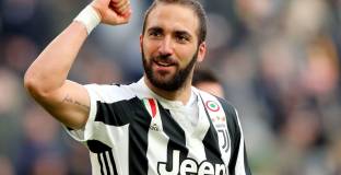 Ювентус е готов да разгледа оферти за Игуаин 