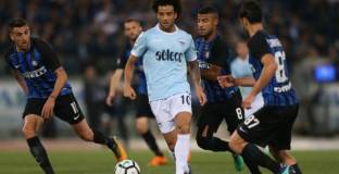 Уест Хем е близо до рекорден трансфер 