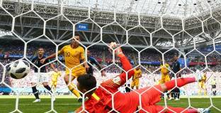 Франция с трудна победа над Австралия (видео)