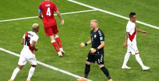 Дания измъкна победата в мача срещу Перу