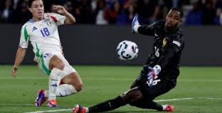 Италия победи Франция 