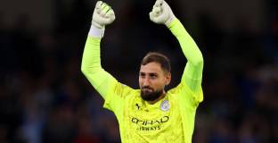 Във Франция критикуват ПСЖ за продажбата на Донарума