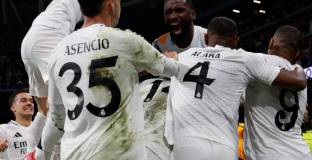 Реал Мадрид е на финал за Купата след трилър с осем гола 