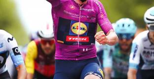 Педерсен спечели третия етап от Джиро д'Италия