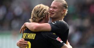 Дортмунд с очаквана победа срещу Гройтер Фюрт (видео)