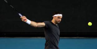 Григор Димитров започна годината с убедителна победа