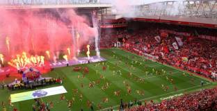 Титлата на Ливърпул, разочарованието на манчестърци и безпомощните новаци