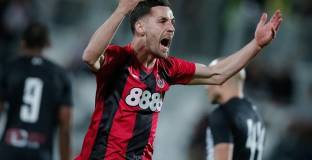 Локо София се раздели с десен бек