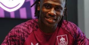 Бърнли привлече младежки национал на Франция