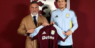 Астън Вила привлече Линдельоф