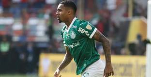 Ливърпул преговаря за „голяма сделка“ с бразилско чудо 