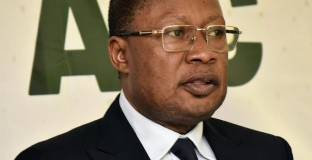 Доживотен затвор за бившия шеф на футбола в Конго за корупция