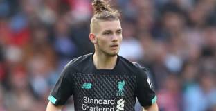 Халф на Ливърпул бе наказан за обида на Кейн