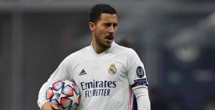 Азар рискува да пропусне до 4 седмици