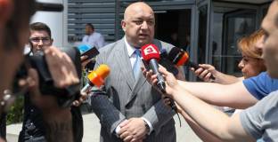 Министърът на спорта: От години не се работи правилно в школите